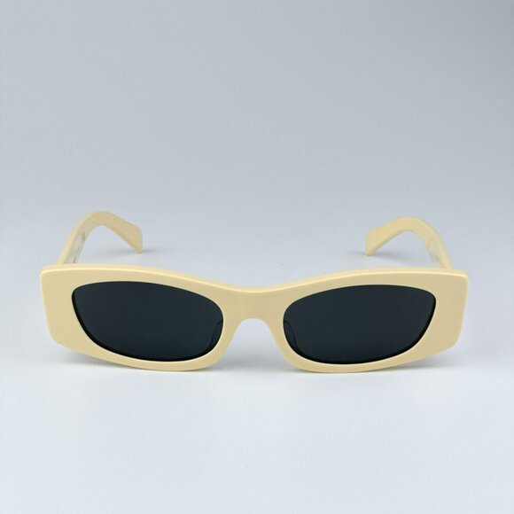 Celine CL40245U 39A BRAND NEW Sunglasses Butter Beige Smoke Geometric Unisex main image 10